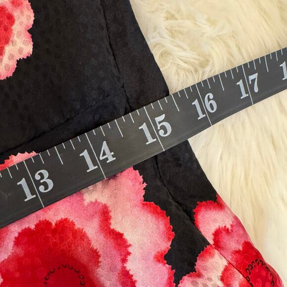 Trina Turk Black Pink Floral Cutout Silk Dress 8 - Picture 6 of 8